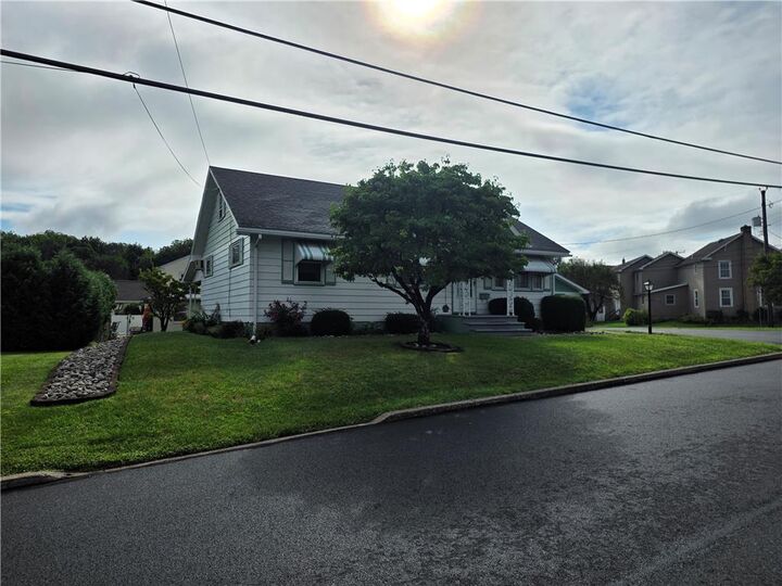 Property Photo:  4361 Spruce Street  PA 18052 