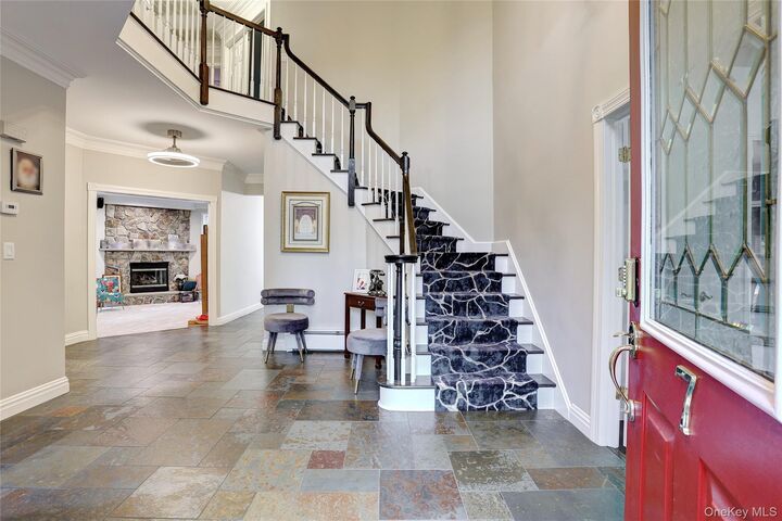 Property Photo: 7 Birdie Drive NY 10901
