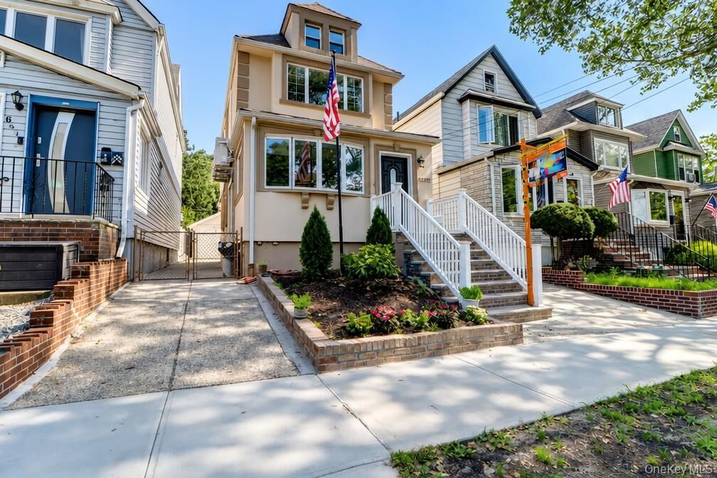 Property Photo:  6472 80th Avenue  NY 11385 