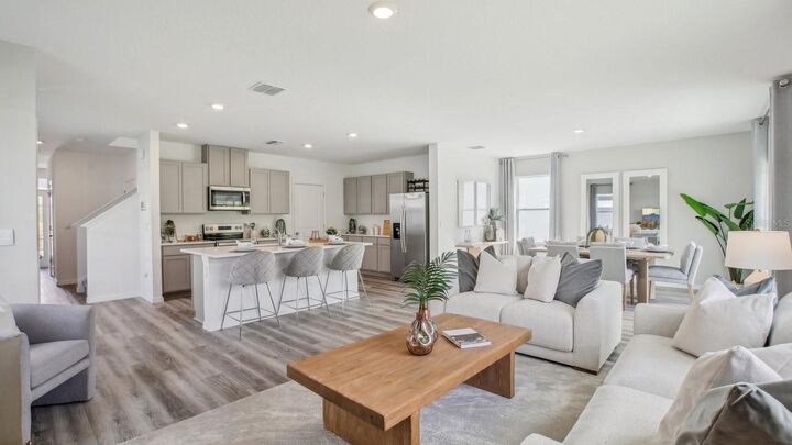Property Photo: 11936 Noble Chase Path FL 33525