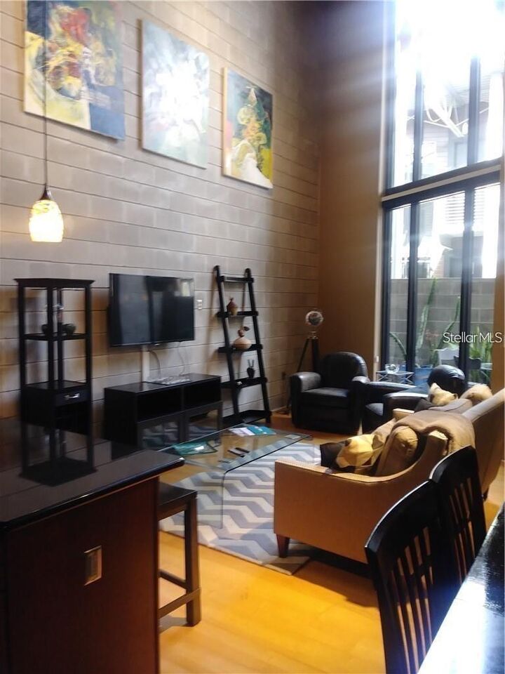 Property Photo: 217 N 12th Street 105 FL 33602