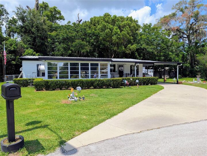 Property Photo: 6517 SE 110th Lane FL 34420