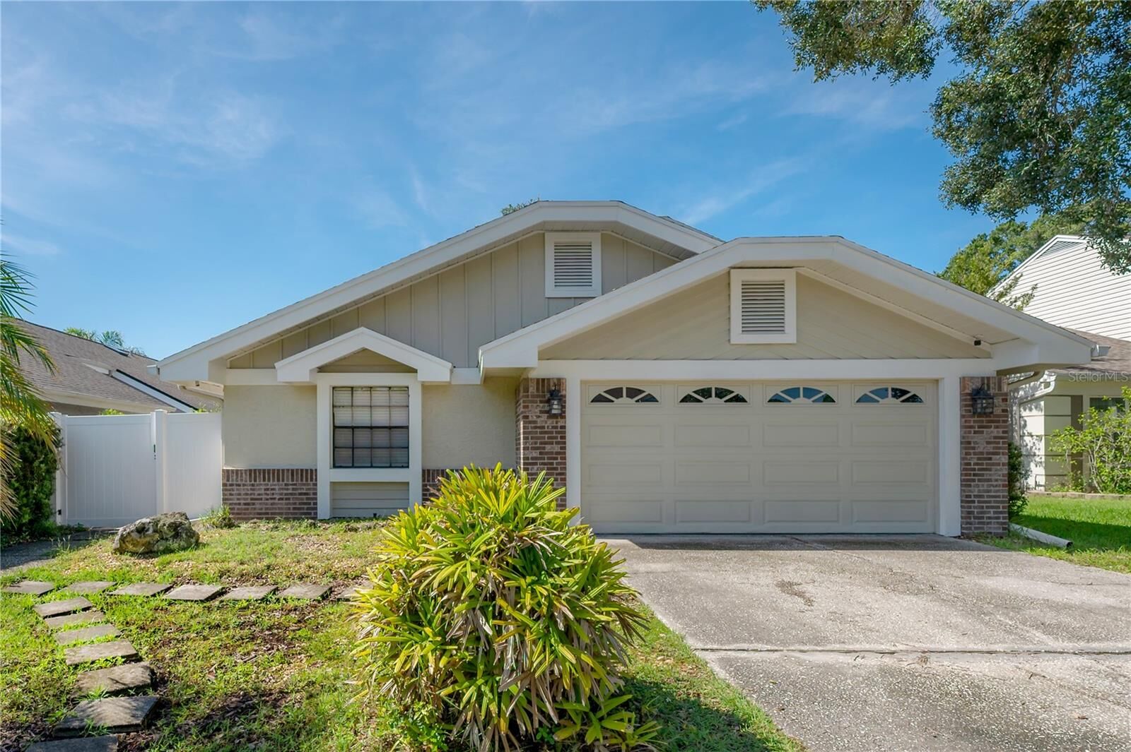 Property Photo:  5026 Cypress Trace Drive  FL 33624 