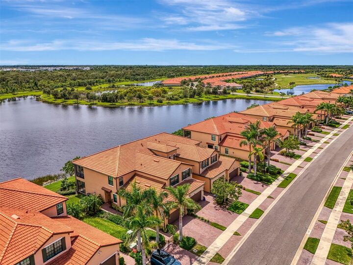 Property Photo: 10797 Tarflower Drive 201 FL 34293