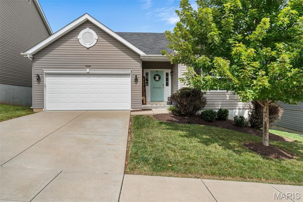 Property Photo:  5020 Eagle Wing Court  MO 63025 