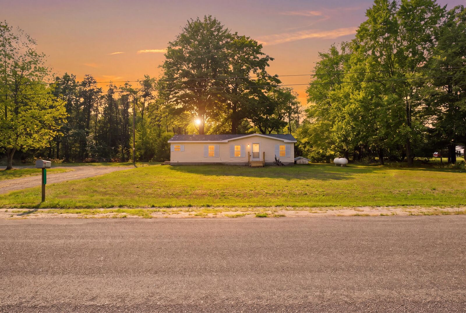 Property Photo: 3461 Steiner Road MI 49415
