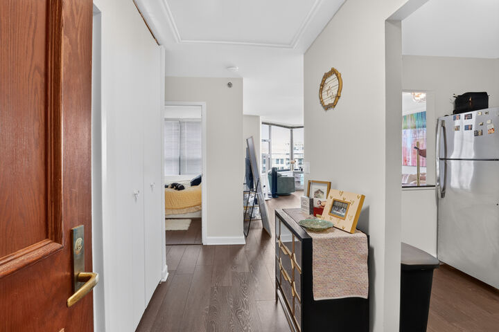 Property Photo:  401 E Ontario Street 2203  IL 60611 