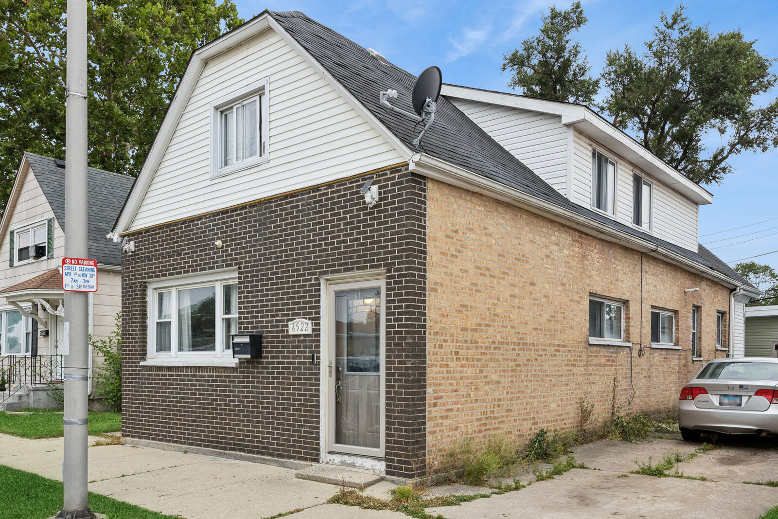 Property Photo:  4522 Lawndale Avenue  IL 60534 