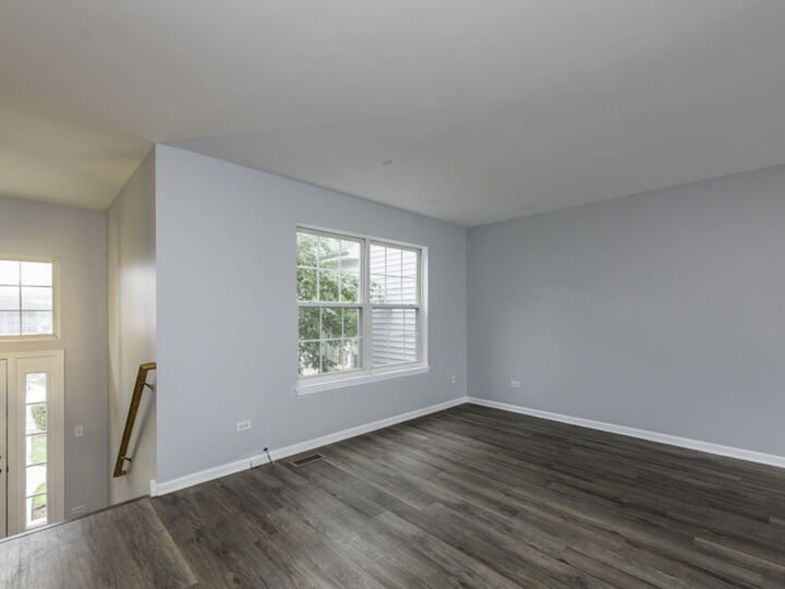 Property Photo: 2779 N Augusta Drive IL 60083