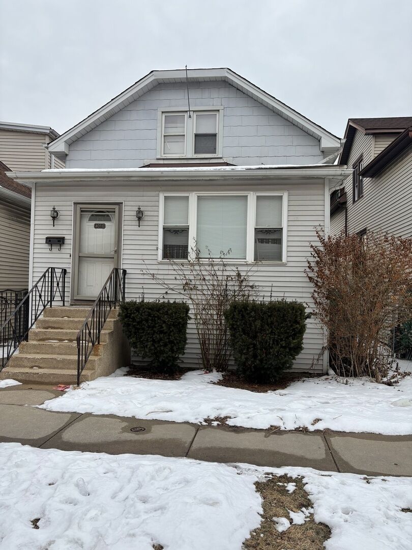 Property Photo:  4010 N Octavia Avenue  IL 60706 
