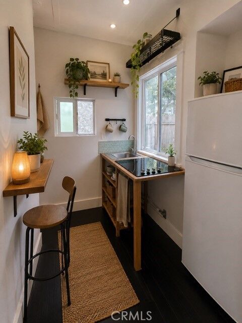 Property Photo: 419 S Guadalupe Ave CA 90277