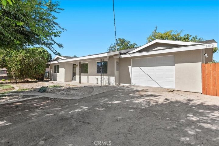 Property Photo: 9812 Redwood CA 92345