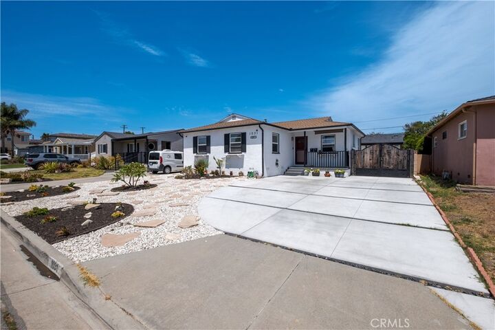 Property Photo:  1031 W 227th Street  CA 90502 