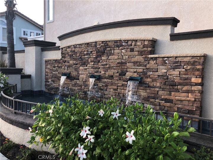 Property Photo: 60 Melrose CA 92692
