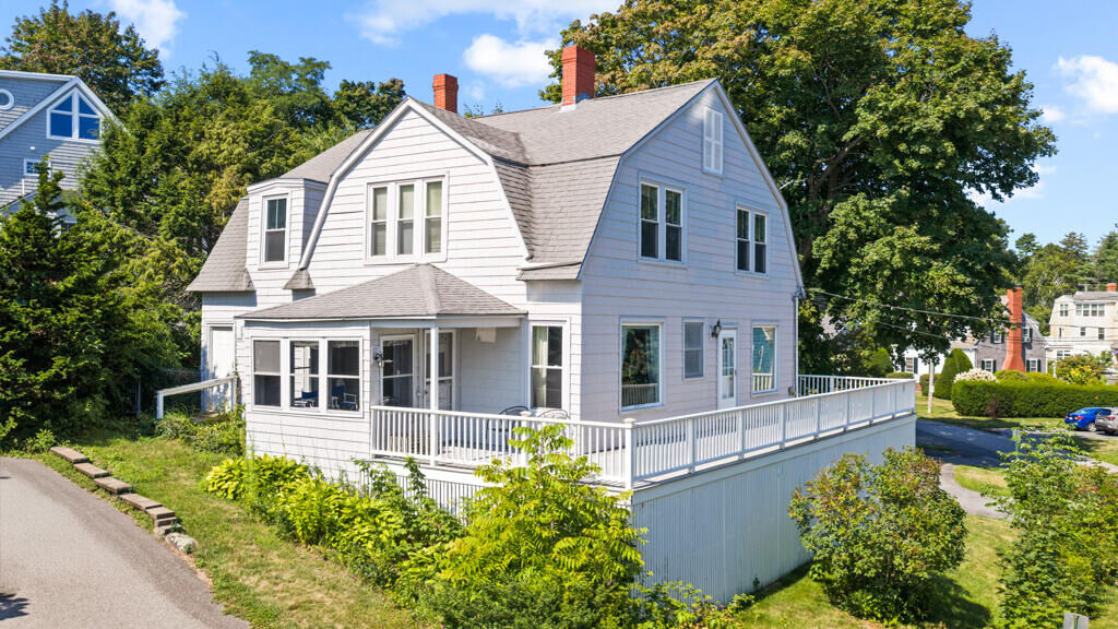 Property Photo: 16 Glen Avenue ME 04107