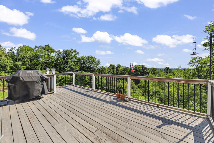 Property Photo:  563 Ridge Road  ME 04008 