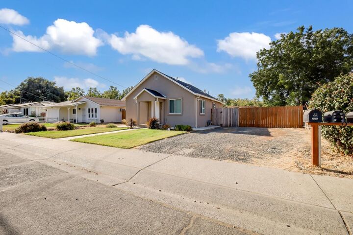 Property Photo:  255 Del Monte Avenue  CA 95991 