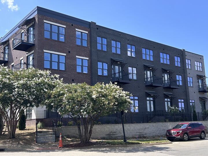 Property Photo:  2060 Tollgate Blvd 213  TN 37179 