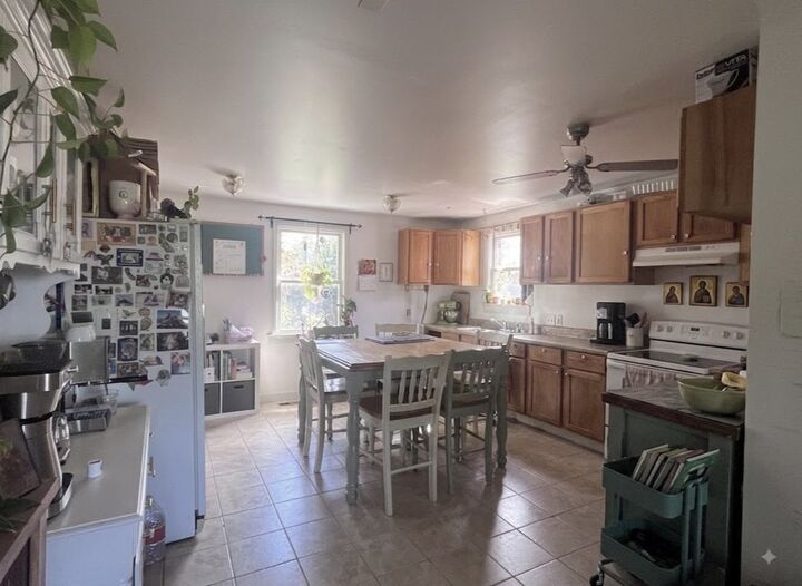 Property Photo: 1208 Barry Dr TN 37115