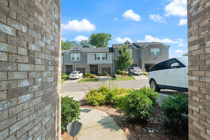 Property Photo:  858 Longleaf Ln  TN 38401 