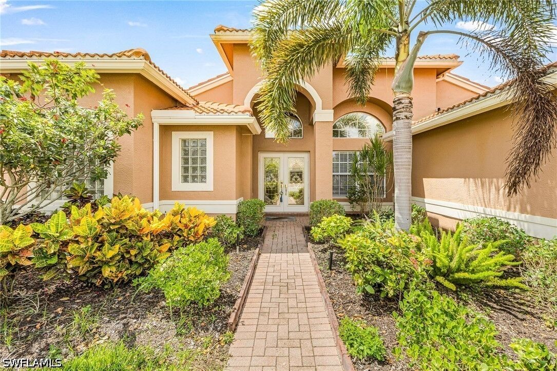 Property Photo:  1415 Princess Sabal Point  FL 34119 