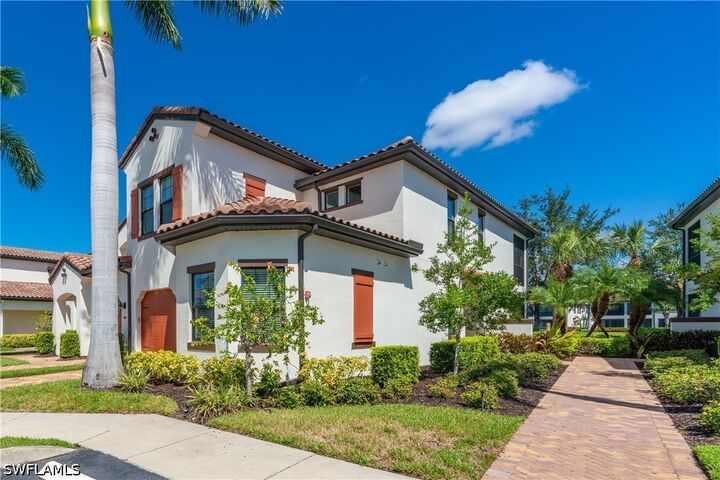 Property Photo:  15145 Palmer Lake Circle 103  FL 34109 