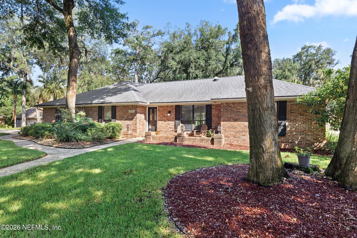 Property Photo: 3271 Broken Branch Lane FL 32223