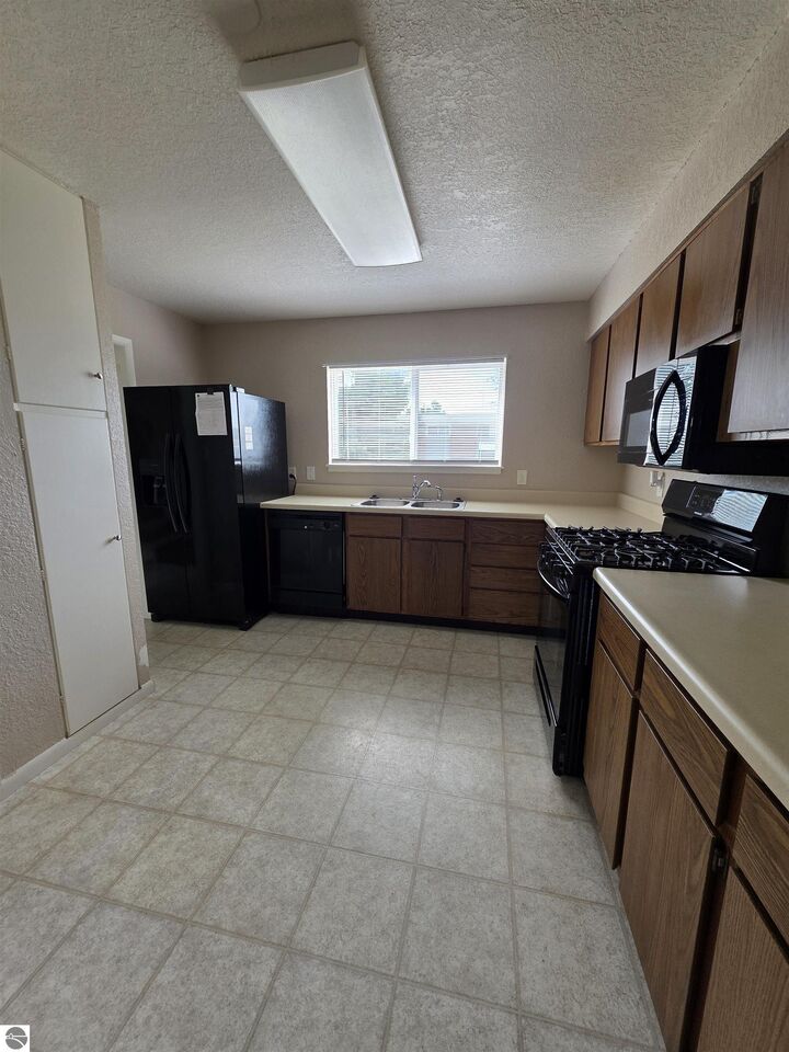 Property Photo: 9806B Minnesota Street MI 48750