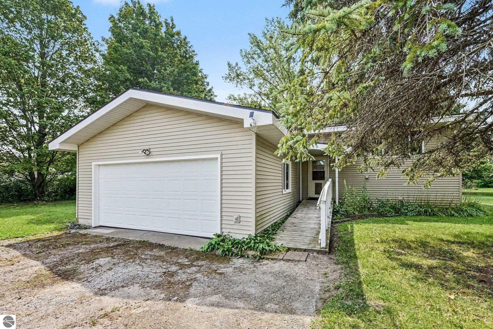 Property Photo:  5431 Brentwood Street  MI 49637 