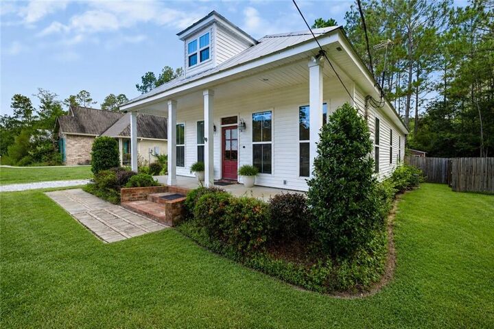 Property Photo:  70393 Menuet Road  LA 70471 