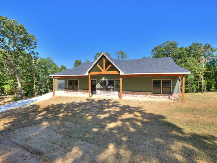 Property Photo: 26370 S 4530 Road OK 74331