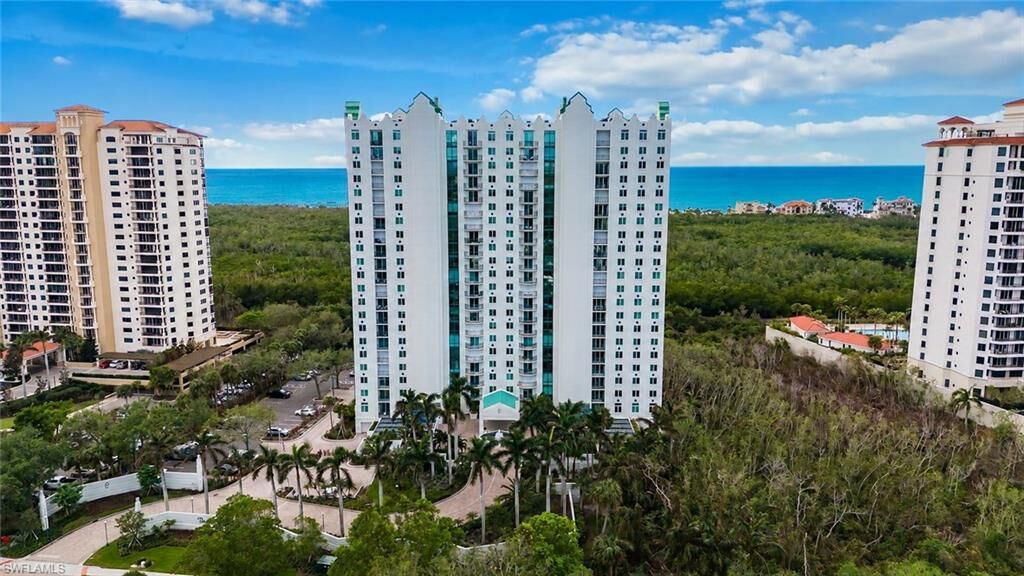 Property Photo:  7515 Pelican Bay Blvd 6B  FL 34108 
