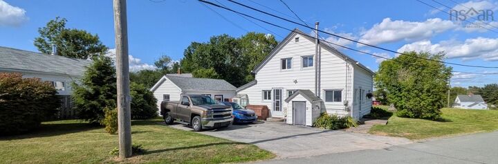 Property Photo: 10 Town Lake Road NS B0T 1K0