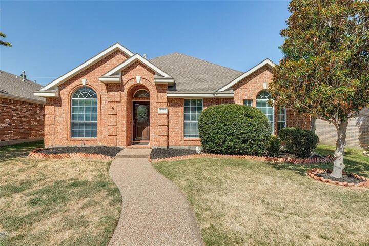 Property Photo: 3304 Wind Flower Lane TX 75070