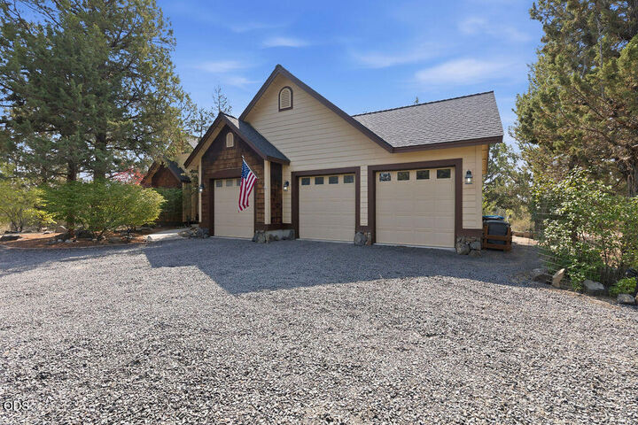 Property Photo: 9880 SE Amarillo Road OR 97754