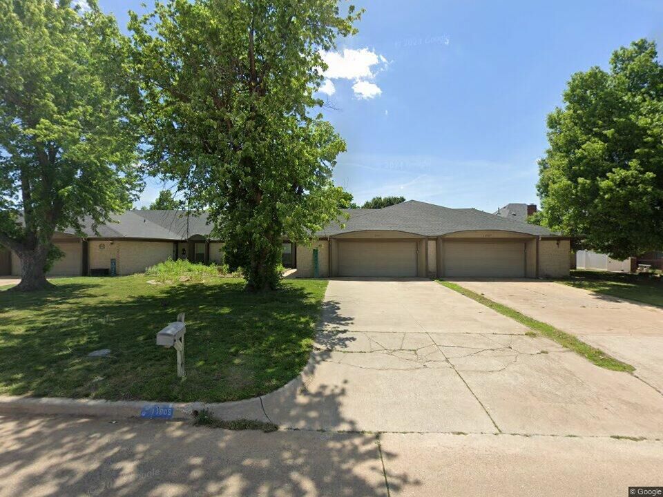 Property Photo: 11905 N Mustang Road OK 73099