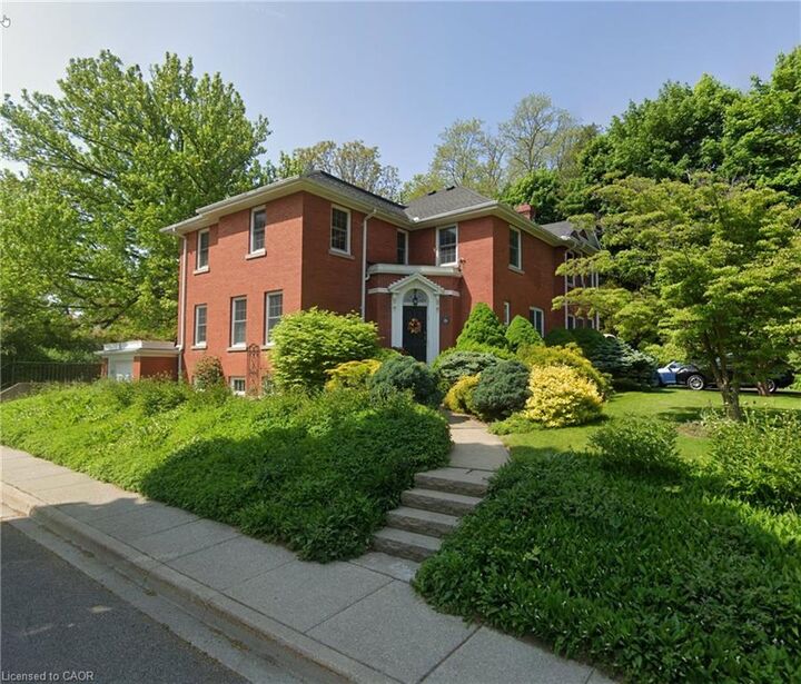 Property Photo: 286 Union Street ON N3Y 2B8