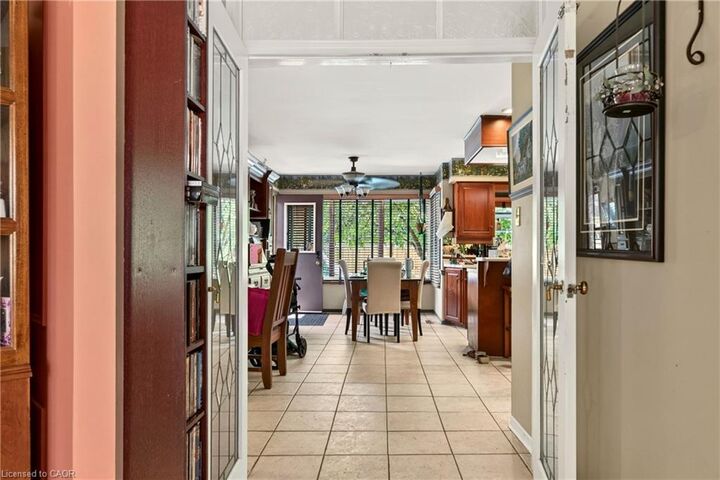 Property Photo: 376 Melanie Crescent ON L9G 4B2