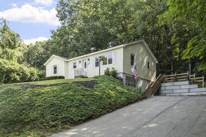 Property Photo: 149 North St MA 01515