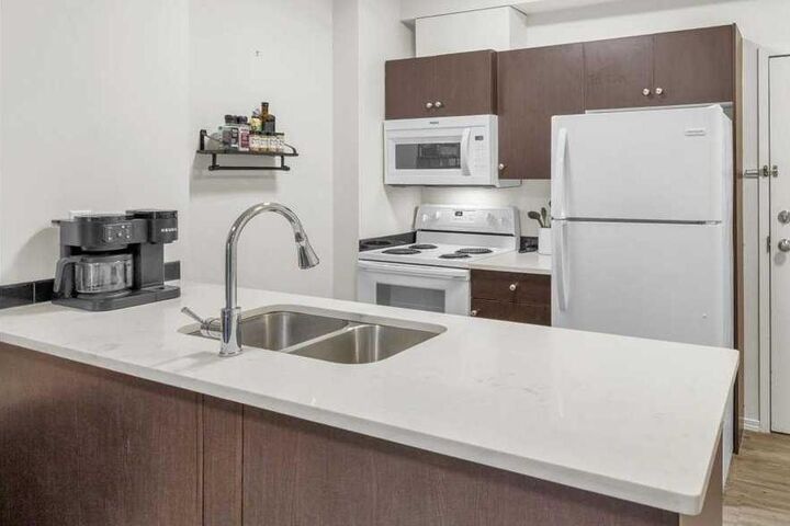 73 Erin Woods Court SE 1108 — photo 1
