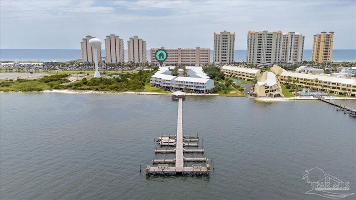 Property Photo: 8522 Gulf Blvd 1 FL 32566