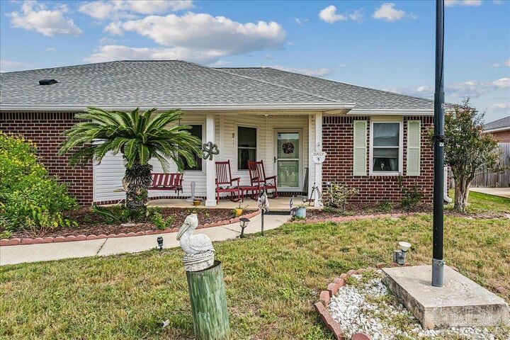 Property Photo:  1446 Cacao Ln  FL 32507 