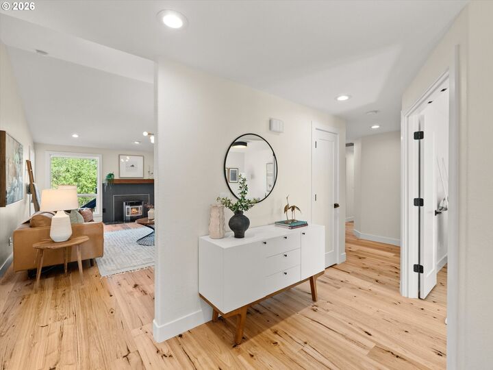 Property Photo:  1652 NW Brady Rd  WA 98607 