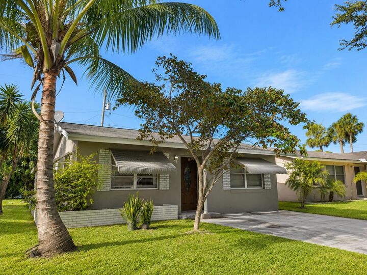 Property Photo:  2603 NW 54th Street  FL 33309 