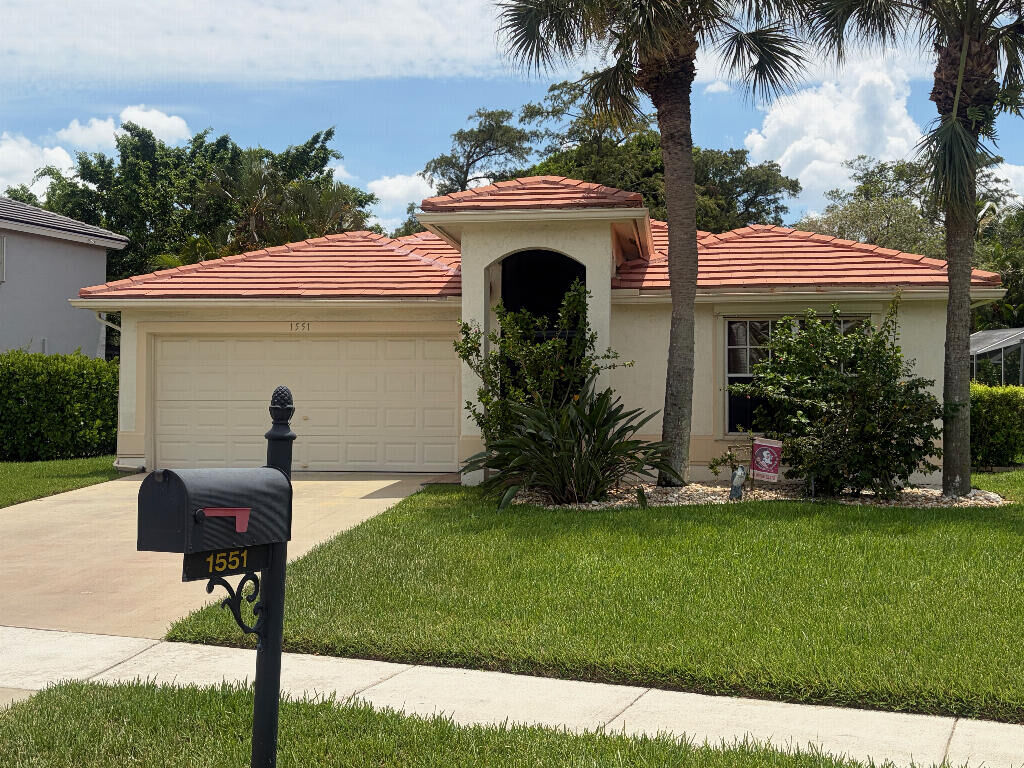 Property Photo: 1551 S Club Drive FL 33414