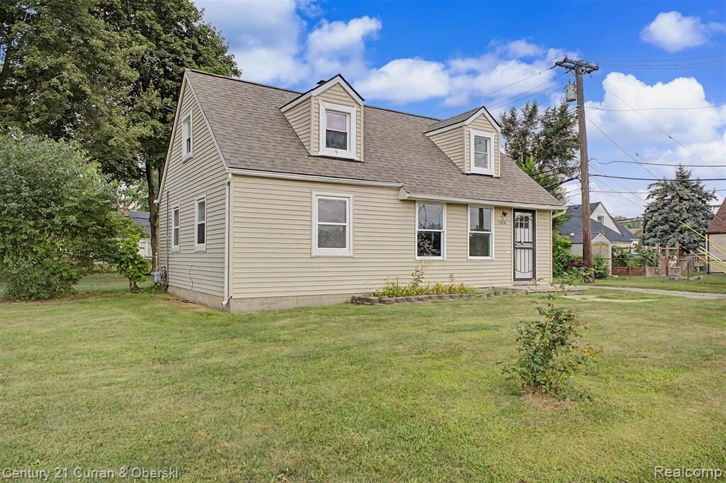Property Photo:  15026 Vivian Street  MI 48180 