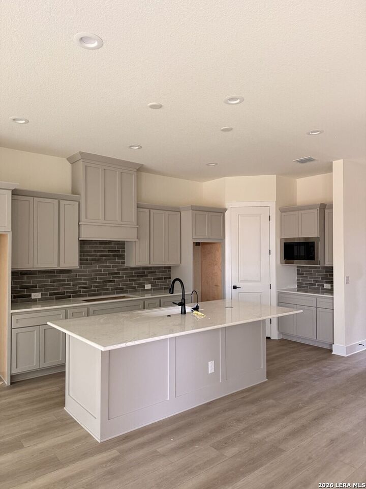 Property Photo:  4215 Summit Place  TX 78257 