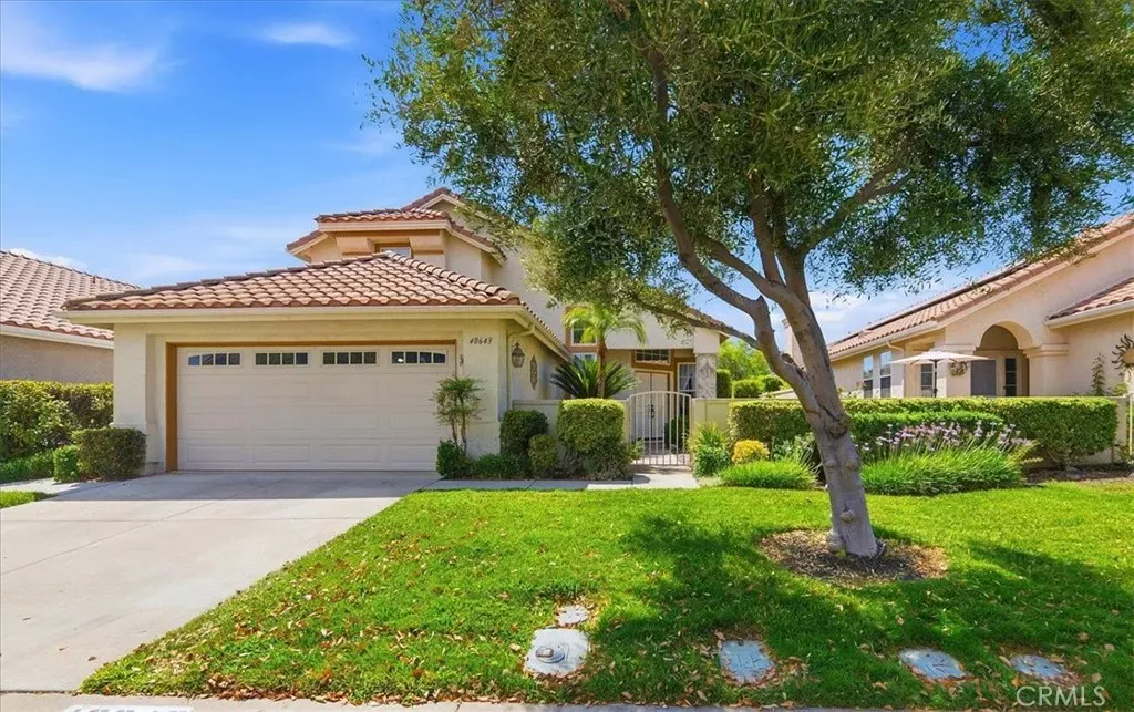 Property Photo:  40643 Via Jalapa  CA 92562 