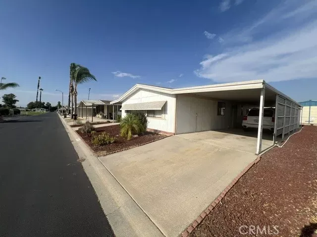 Property Photo: 601 N Kirby 452 CA 92545