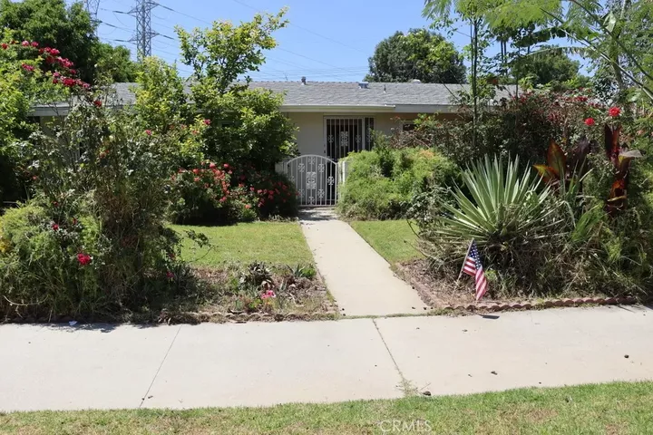 Property Photo:  18616 Lassen Street  CA 91324 